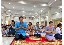 กิจกรรมถวายเทียนพรรษา และประกา