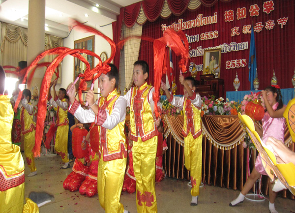 “培知公学庆祝2015母亲节活动