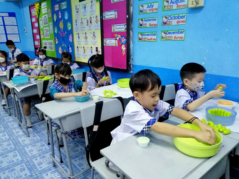 กิจกรรมวันลอยกระทง ประจำปีการศึกษา 2565 กิจกรรมวันลอยกระทง ประจำปีการศึกษา 2565