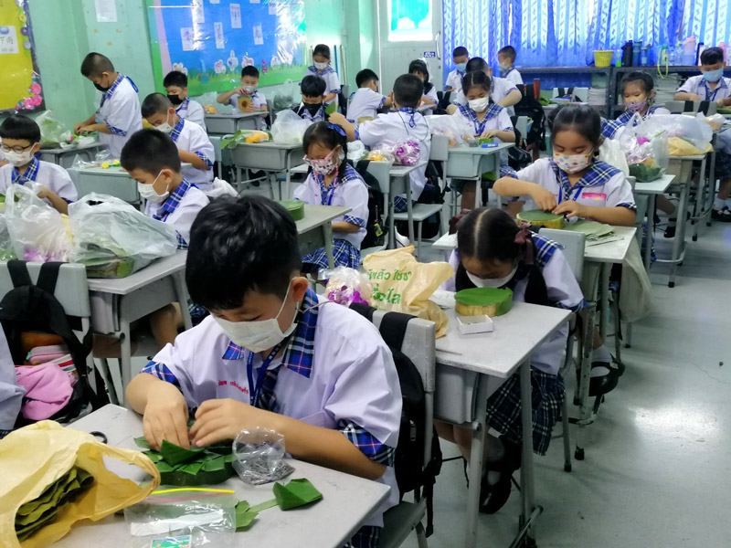 กิจกรรมวันลอยกระทง ประจำปีการศึกษา 2565 กิจกรรมวันลอยกระทง ประจำปีการศึกษา 2565