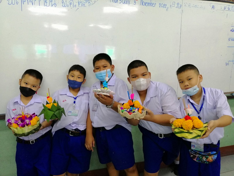 กิจกรรมวันลอยกระทง ประจำปีการศึกษา 2565 กิจกรรมวันลอยกระทง ประจำปีการศึกษา 2565