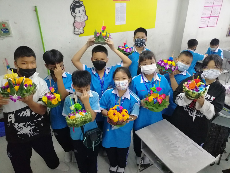กิจกรรมวันลอยกระทง ประจำปีการศึกษา 2565 กิจกรรมวันลอยกระทง ประจำปีการศึกษา 2565