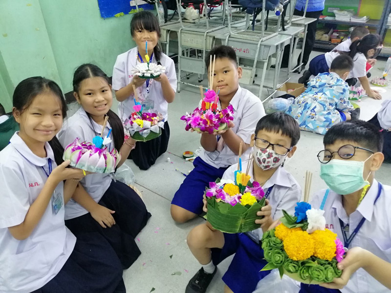 กิจกรรมวันลอยกระทง ประจำปีการศึกษา 2565 กิจกรรมวันลอยกระทง ประจำปีการศึกษา 2565